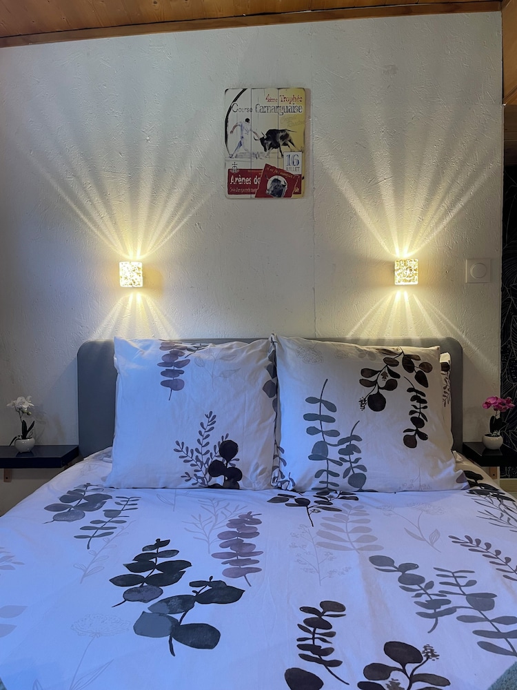Classic Room, River View photo 2