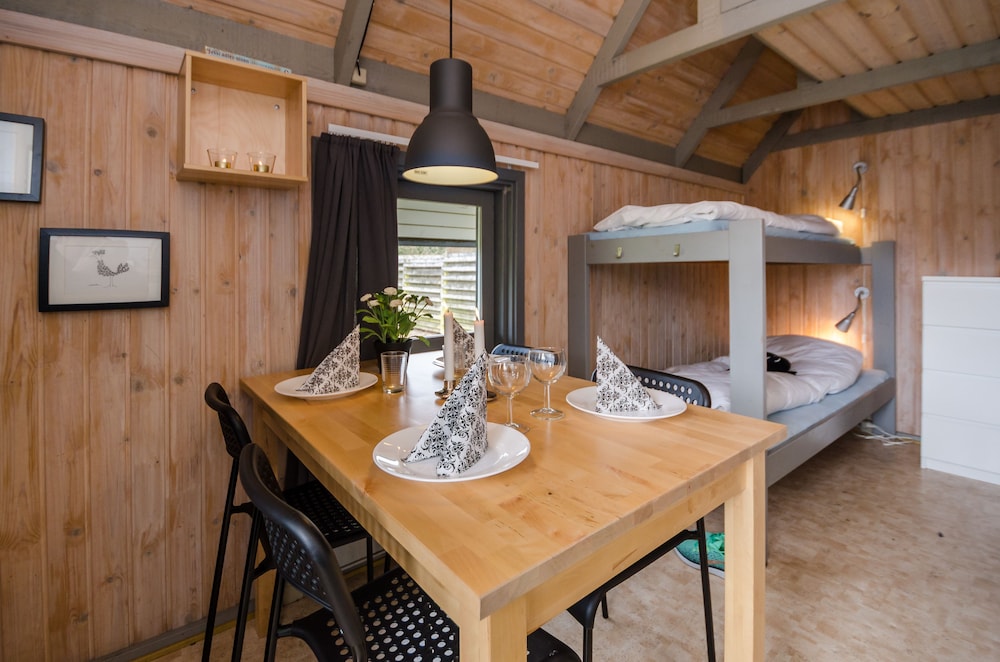 Cabin, Shared Bathroom (6 Beds) photo 1