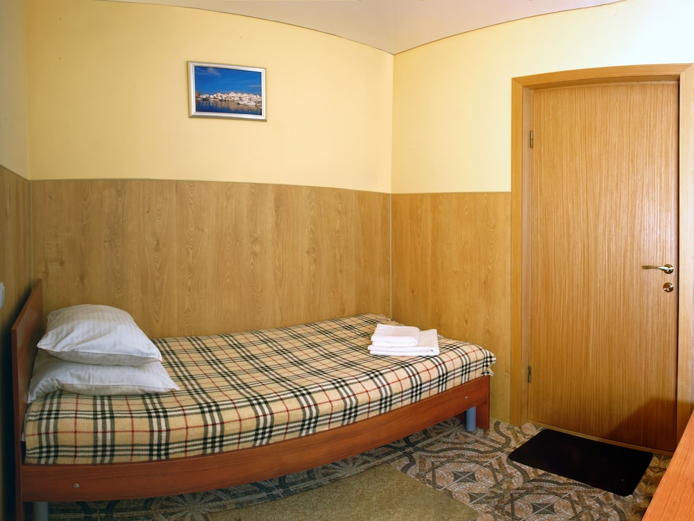 Economy Single Room