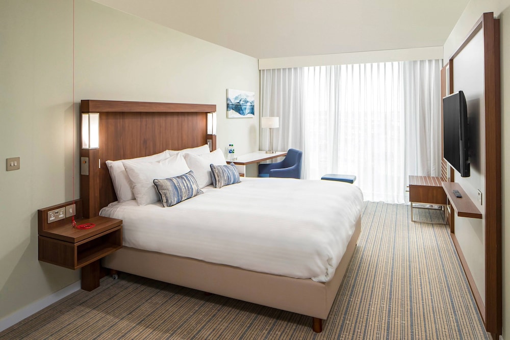 Standard Room, 1 King Bed - Photo 1