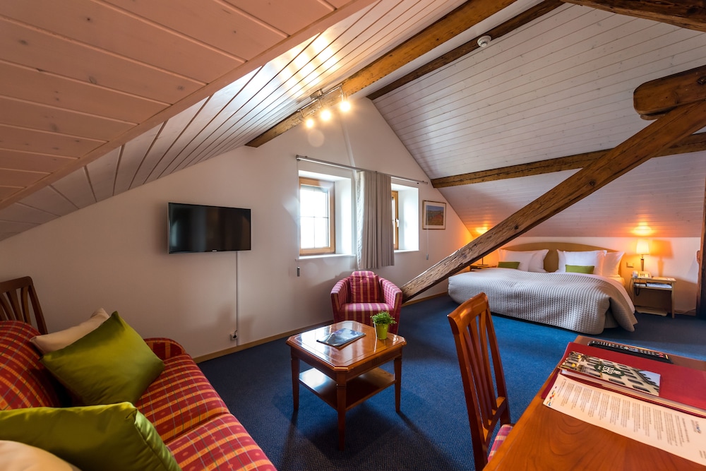 Executive Room
