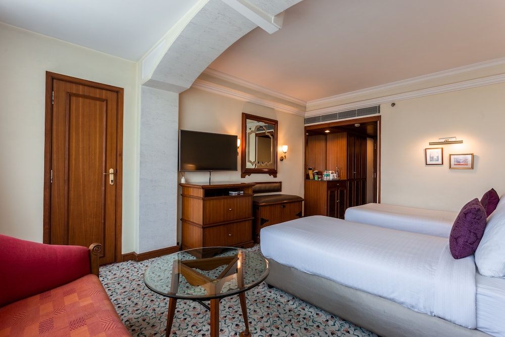 Maya Club Room - Photo 2