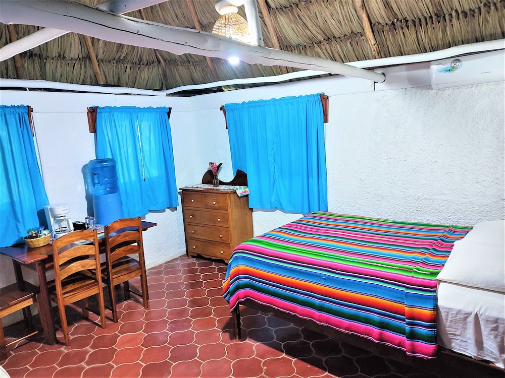 Standard Cabin, Multiple Beds, Pool Access, Garden View photo 2