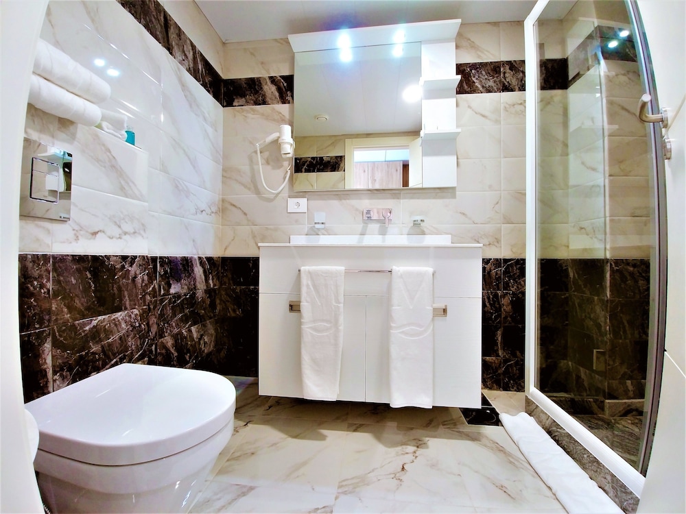 Basic Single Room, Ocean View photo 2