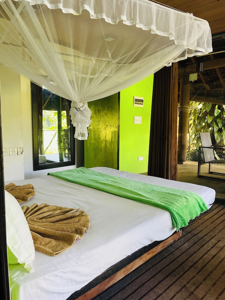 Economy Double Room, Garden View photo 3