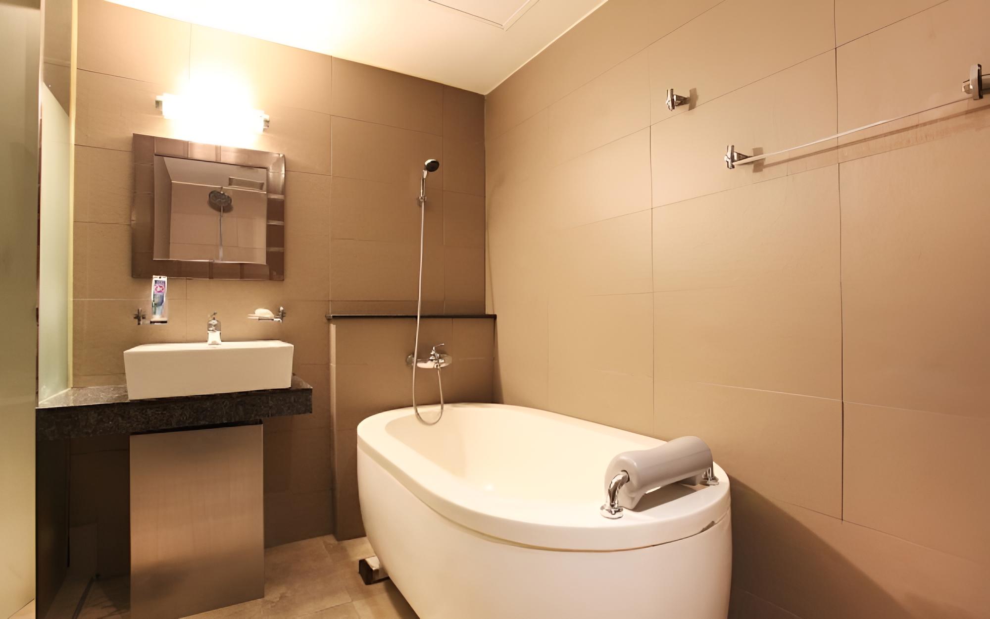 Room (Special Room) - Photo 8