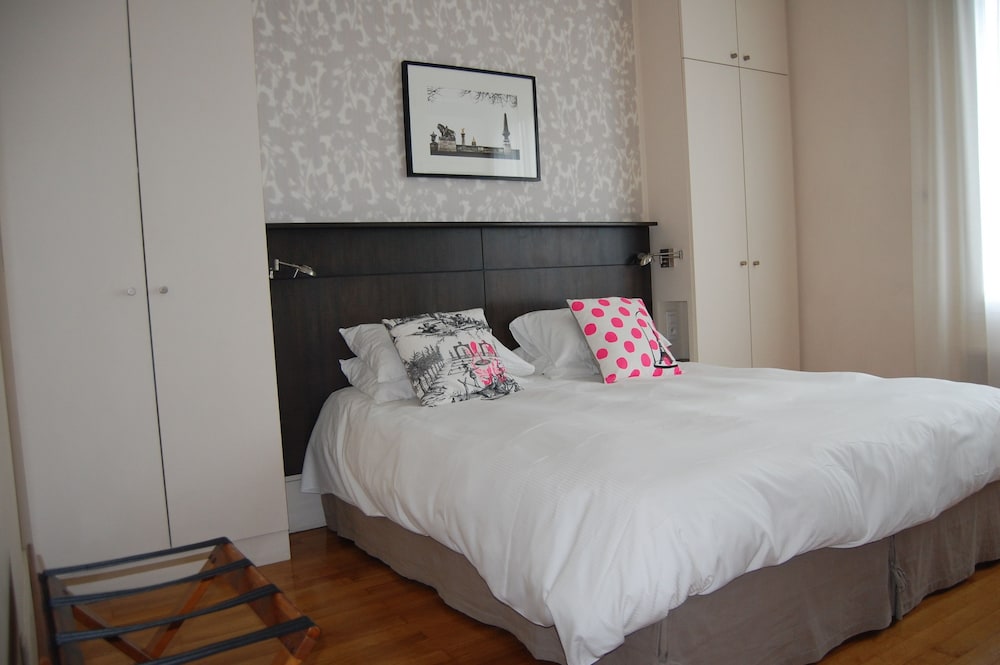 Superior Double Room, 1 King Bed, Park View photo 1