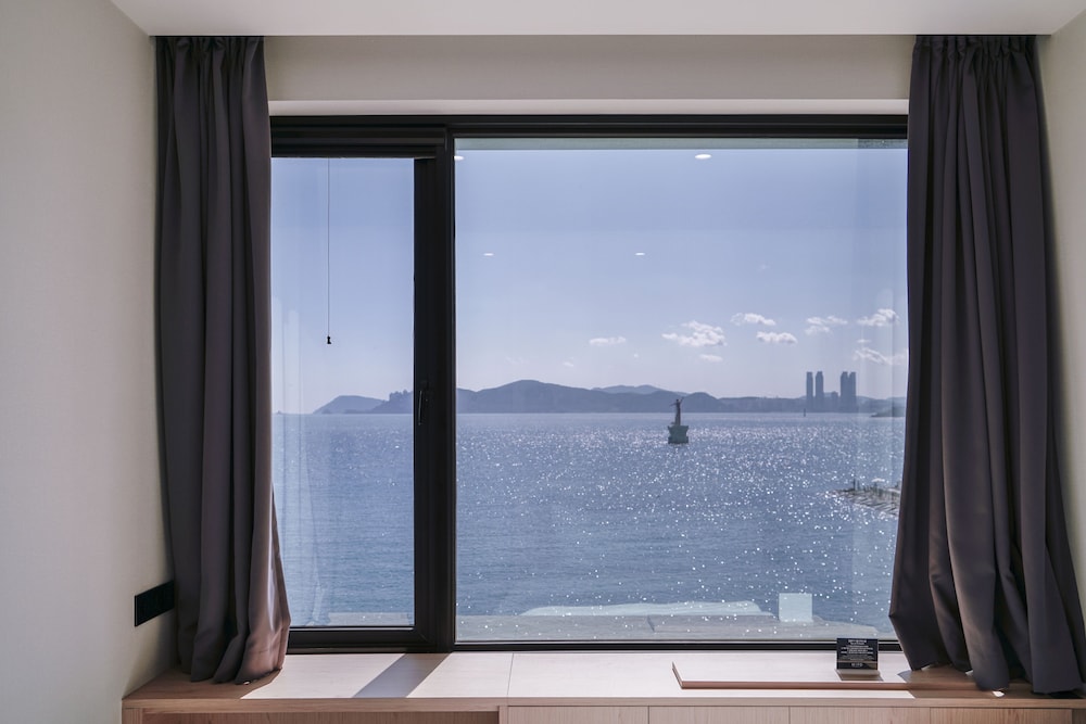 Ocean Double Room photo 3