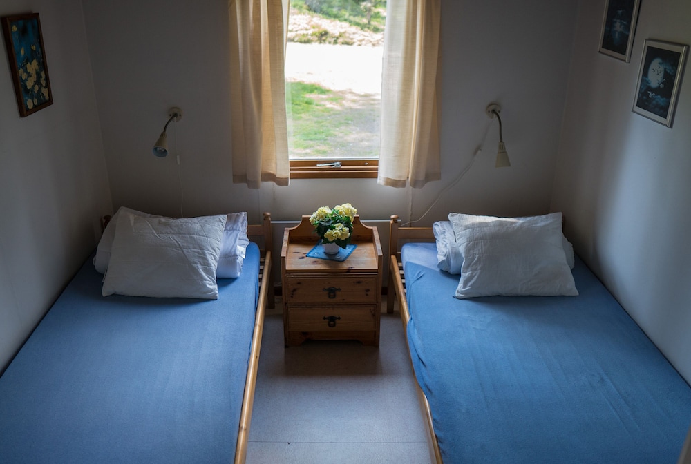 Family Cabin, 3 Bedrooms, Fireplace, Garden View photo 1