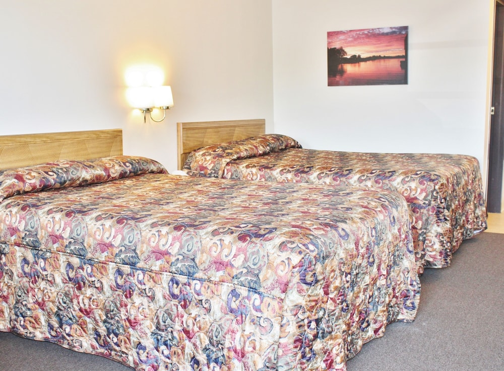 Standard Room, 2 Double Beds photo 1