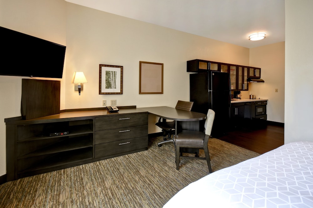 Studio Suite, 1 Queen Bed