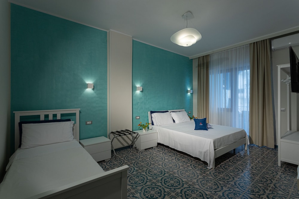 Deluxe Triple Room, Balcony