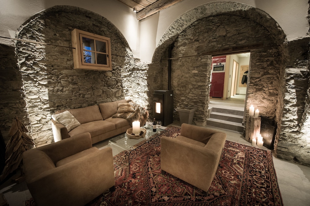 Suite, Tower photo 2