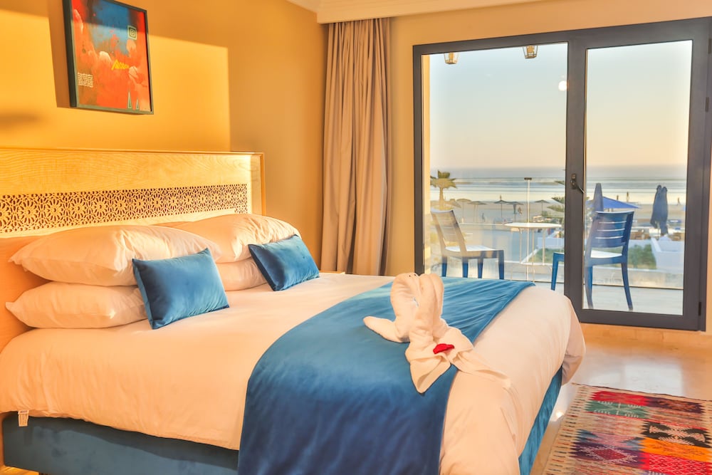 Deluxe Double Room, Sea View photo 3