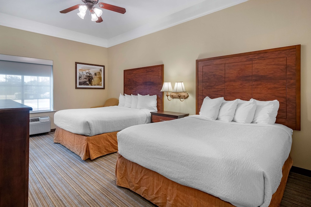 Standard Room, 2 Queen Beds, Accessible, Bathtub photo 2
