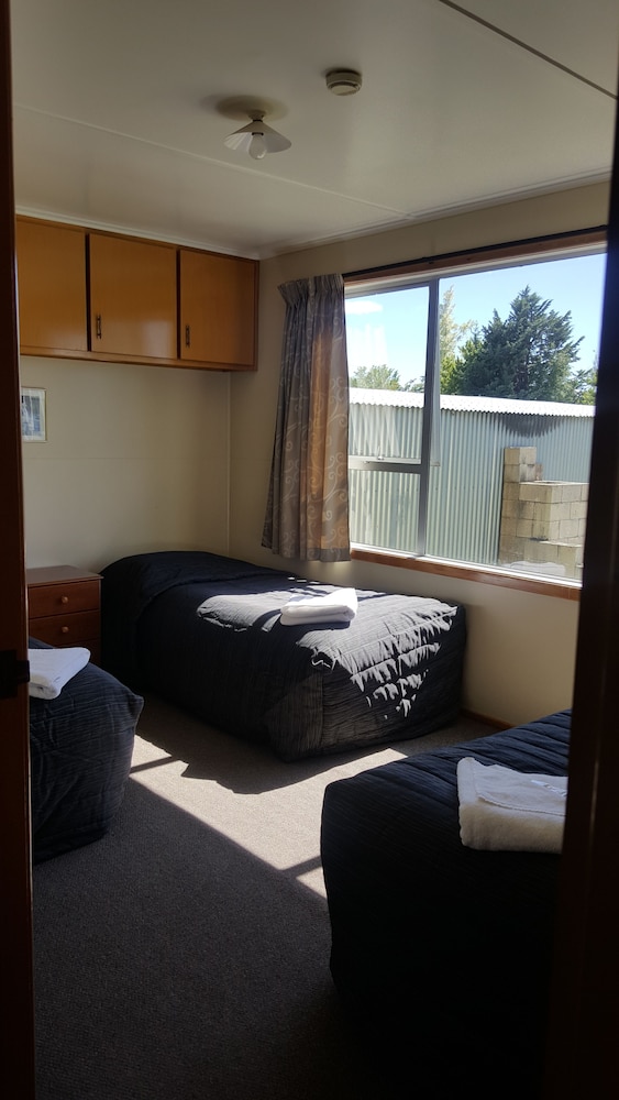 House, 3 Bedrooms photo 2