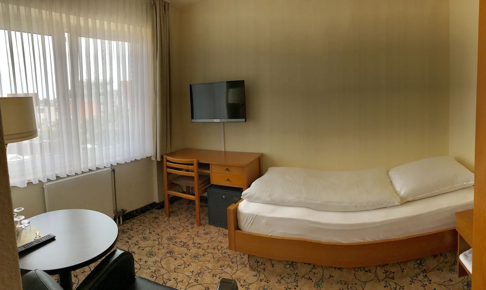 Single Room photo 3