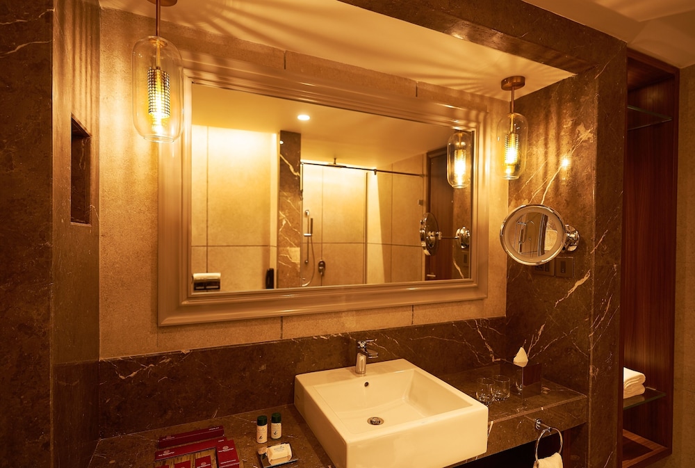 Executive Double Room, 1 Double Bed - Photo 22