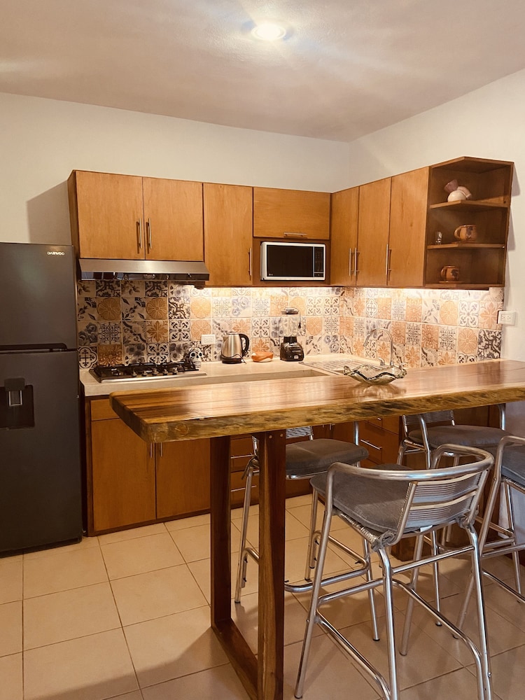 Standard Studio Suite, 2 Double Beds, Garden View