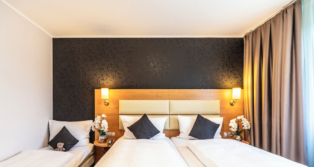 Comfort Triple Room photo 2