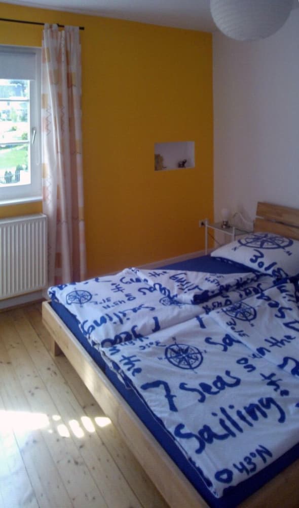 Deluxe House, 5 Bedrooms photo 1