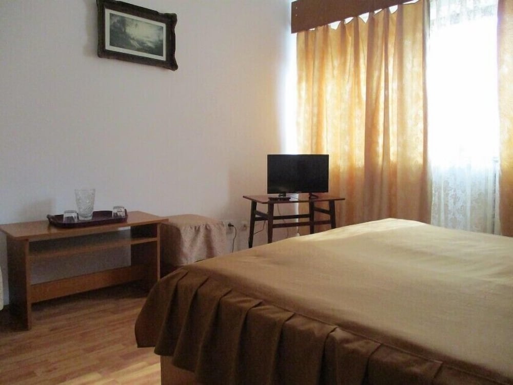 Basic Single Room, City View