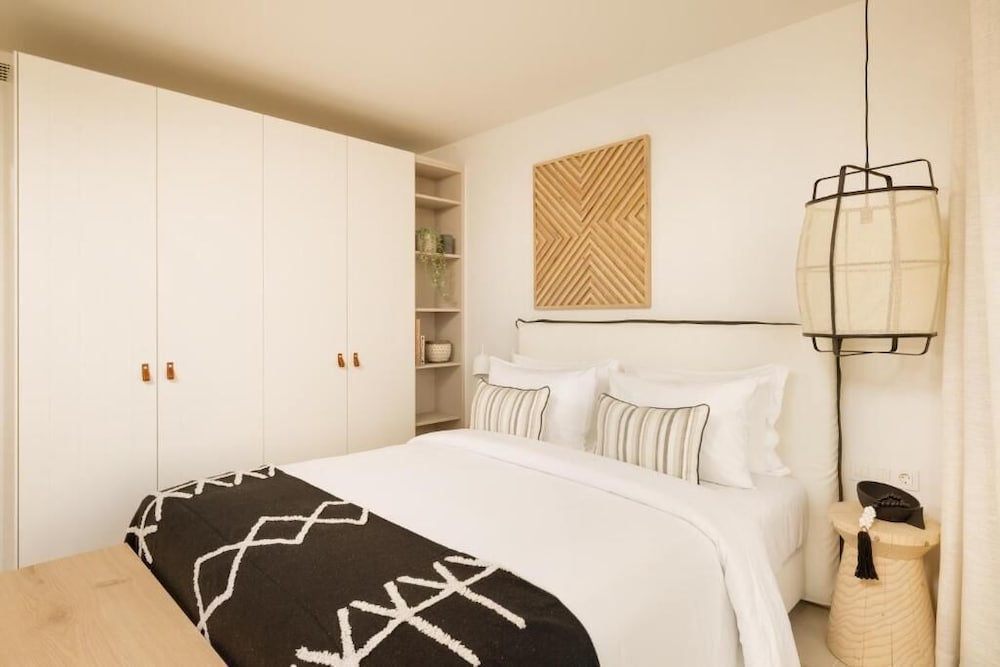 Apartment, 3 Bedrooms, Sea View