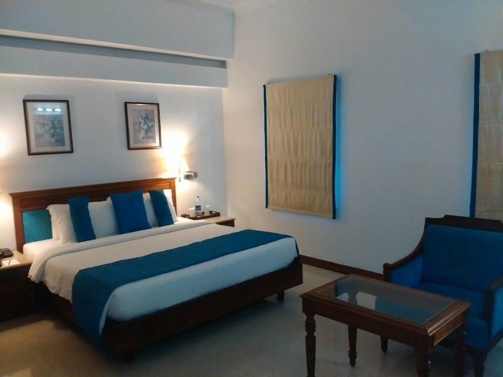 Suite, 1 Double Bed photo 1