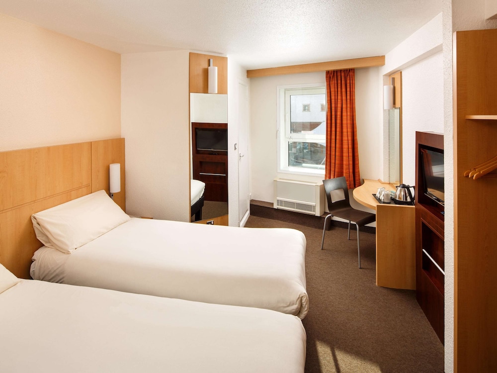 Twin Room, 2 Twin Beds - Photo 4