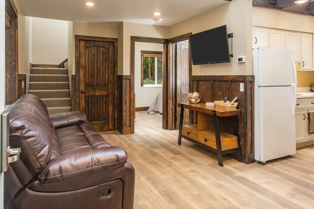Pine Cottage photo 2
