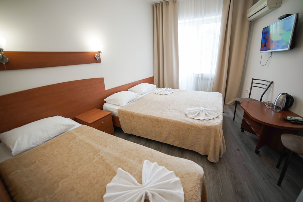 Triple Room, Balcony