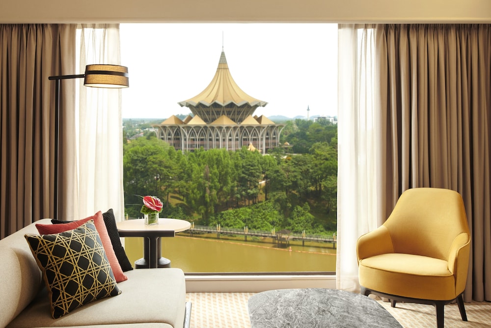 King Premium Deluxe River View - Photo 3