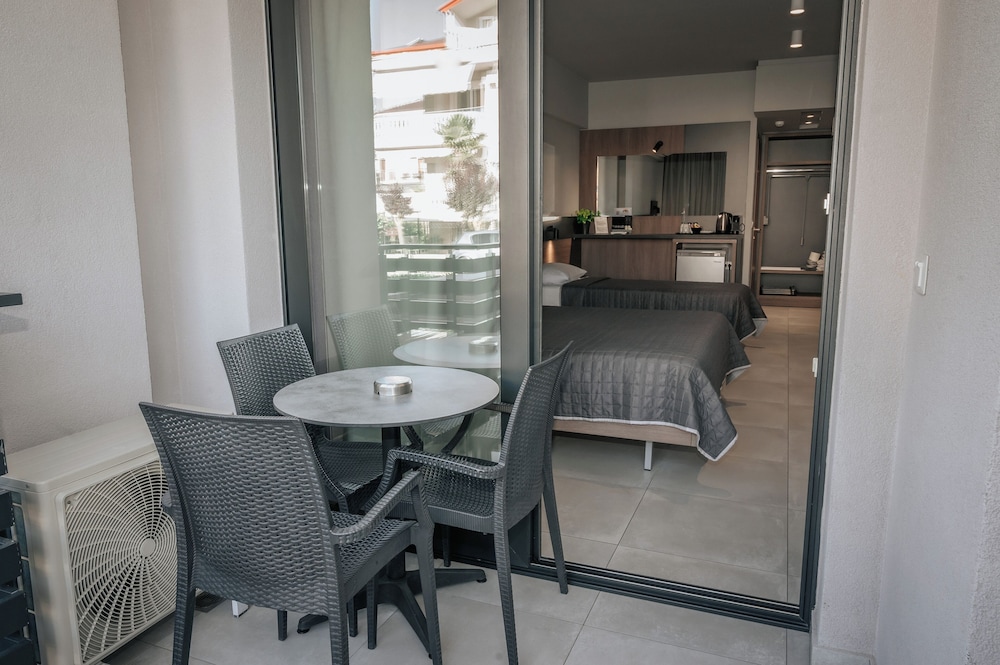Standard Triple Room - Photo 5