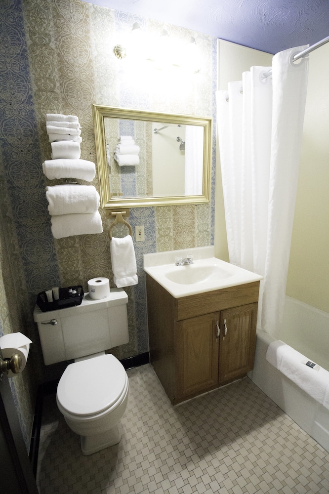 Deluxe Triple Room, Multiple Beds, Non Smoking photo 3