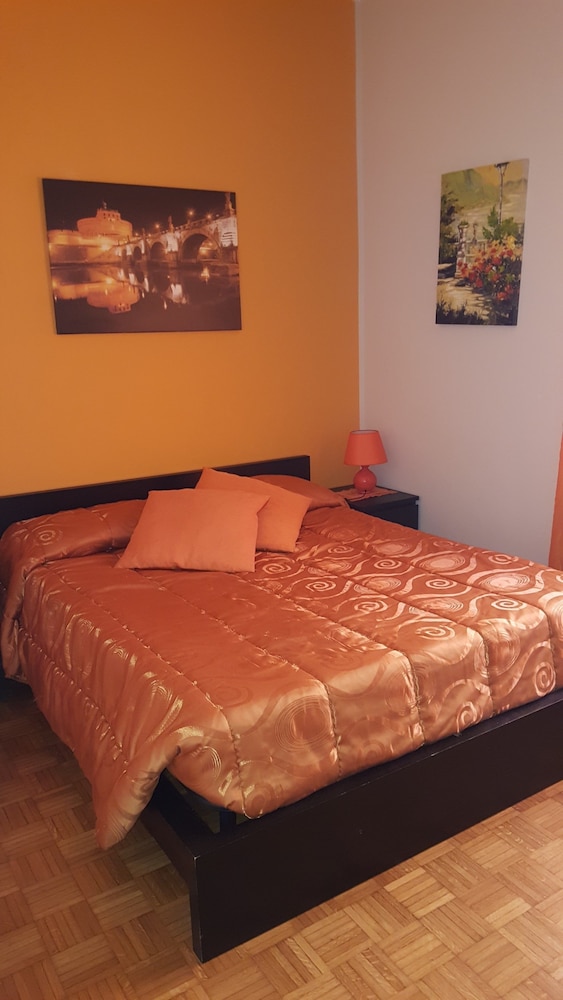 Deluxe Double Room Single Use
