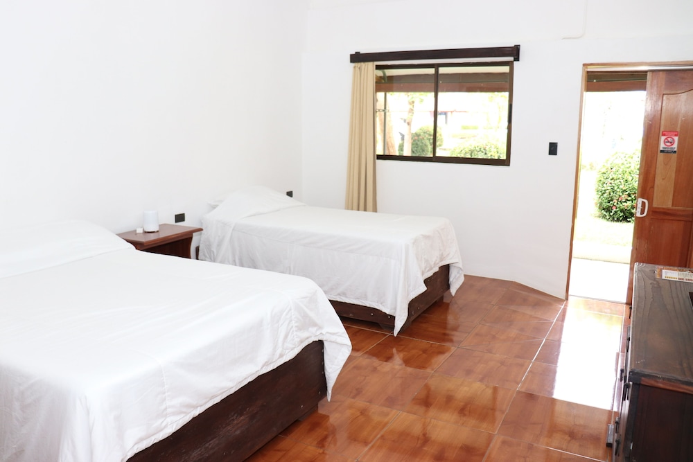 Comfort Triple Room, Garden View photo 1