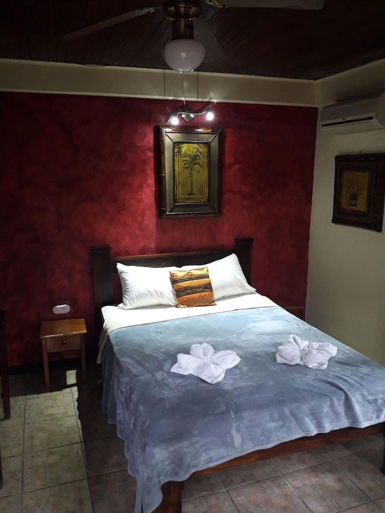 Standard Double Room photo 3