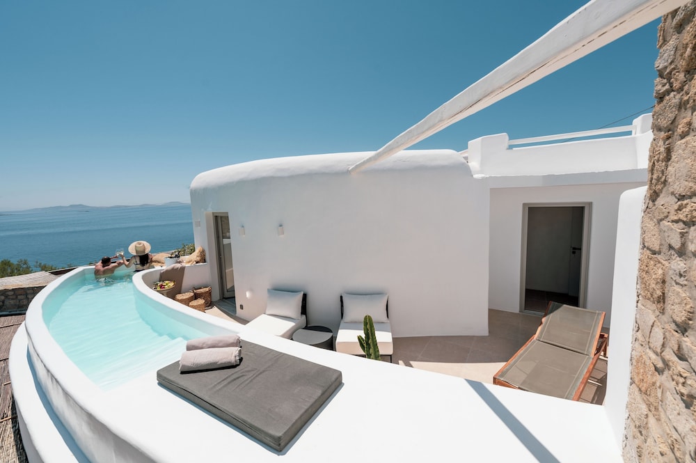 The Rocabella Suite Sea View (Outdoor Mini Plunge Pool) - Photo 4
