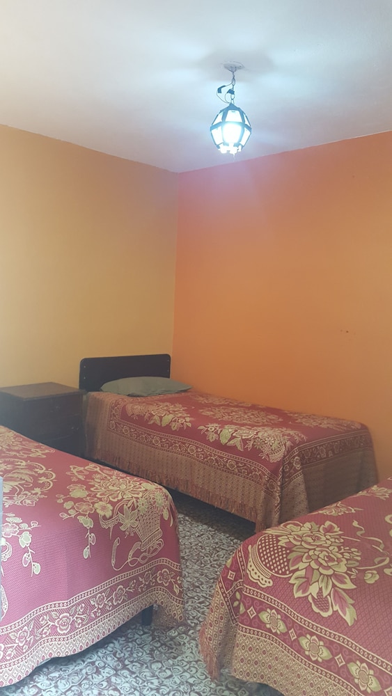 Basic Triple Room