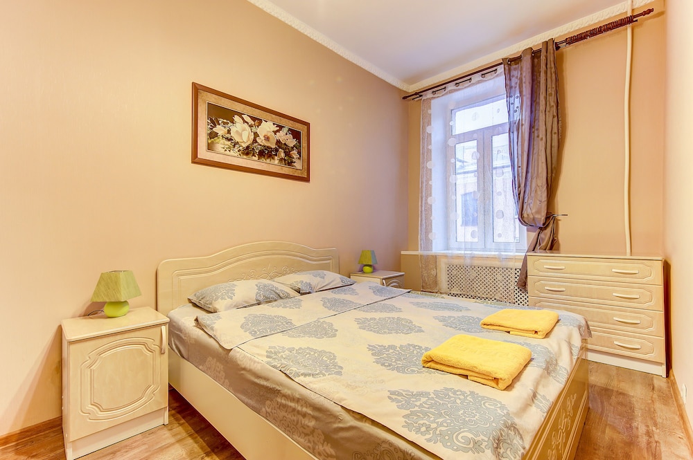 Apartment, 1 Bedroom (Nevsky avenue, 51)