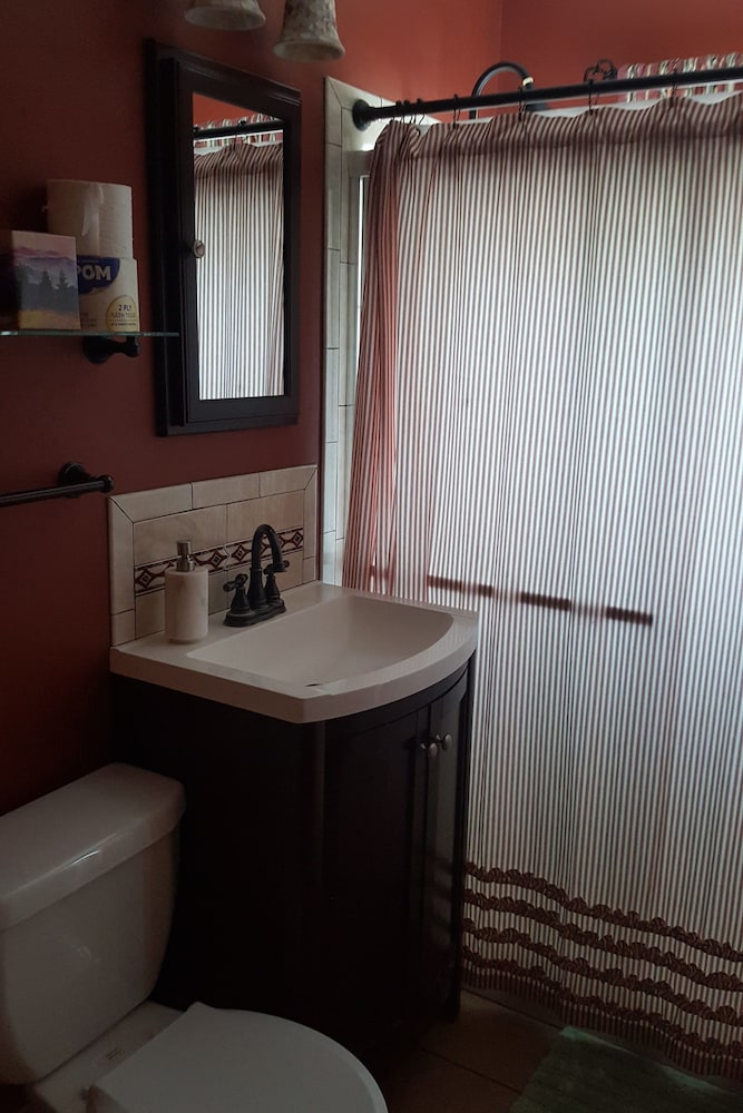 2 Bedroom Premium Family Suite photo 3