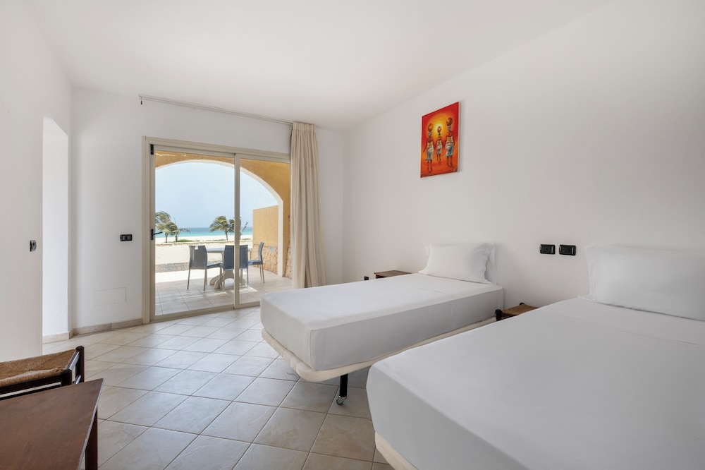 Junior Suite, Sea View (2Adults,1Child) photo 2