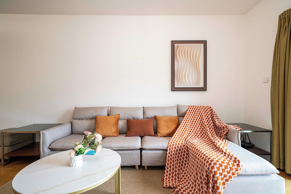 Superior Apartment, 2 Bedrooms, Kitchen, City View