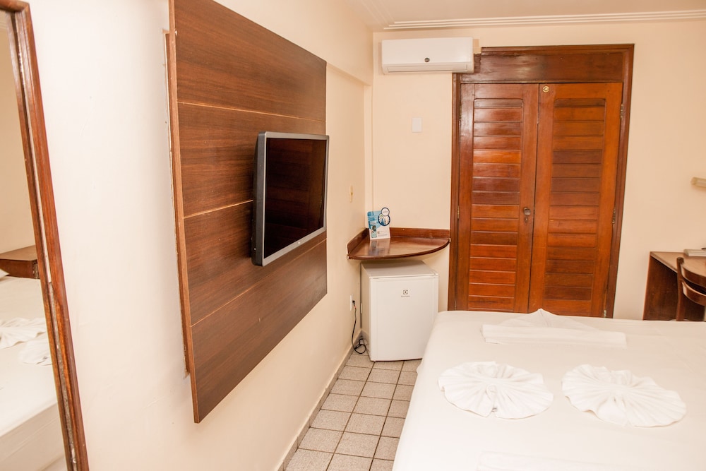 Deluxe Double or Twin Room photo 3