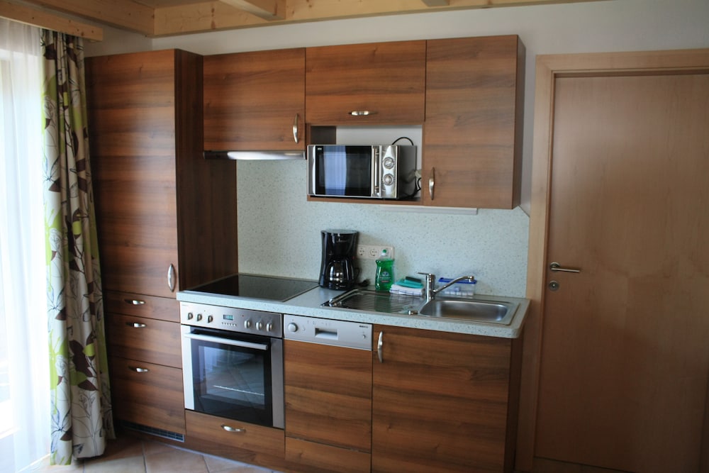 Superior Apartment, 2 Bedrooms, Mountain View, Mountainside photo 2