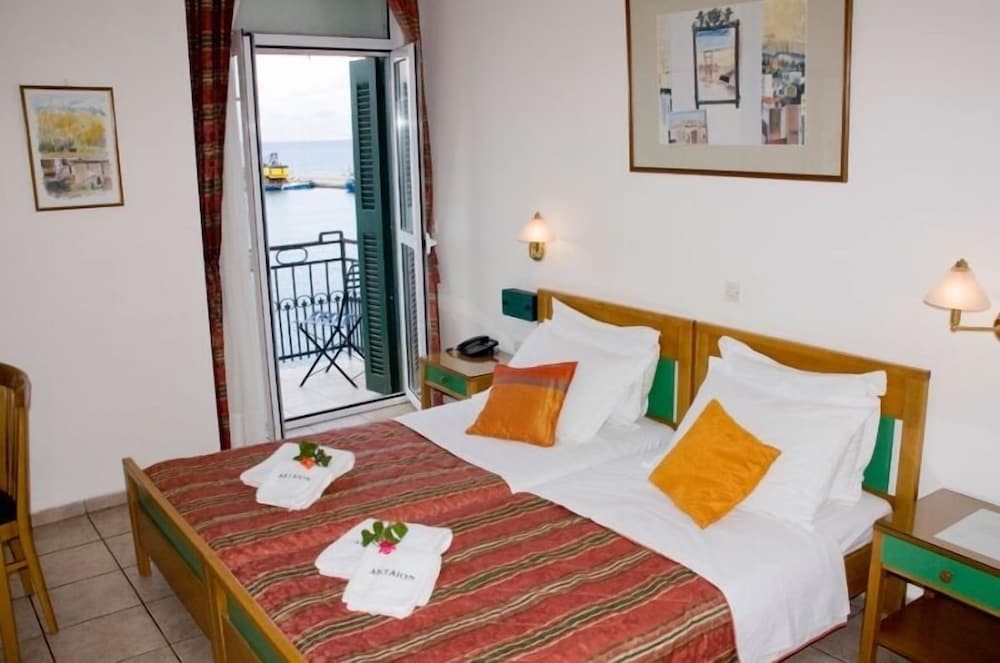 Classic Room, Sea View photo 1