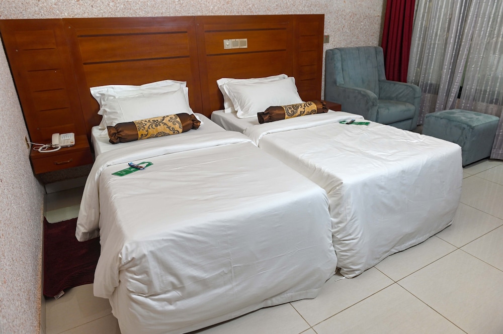 Double or Twin Room photo 1