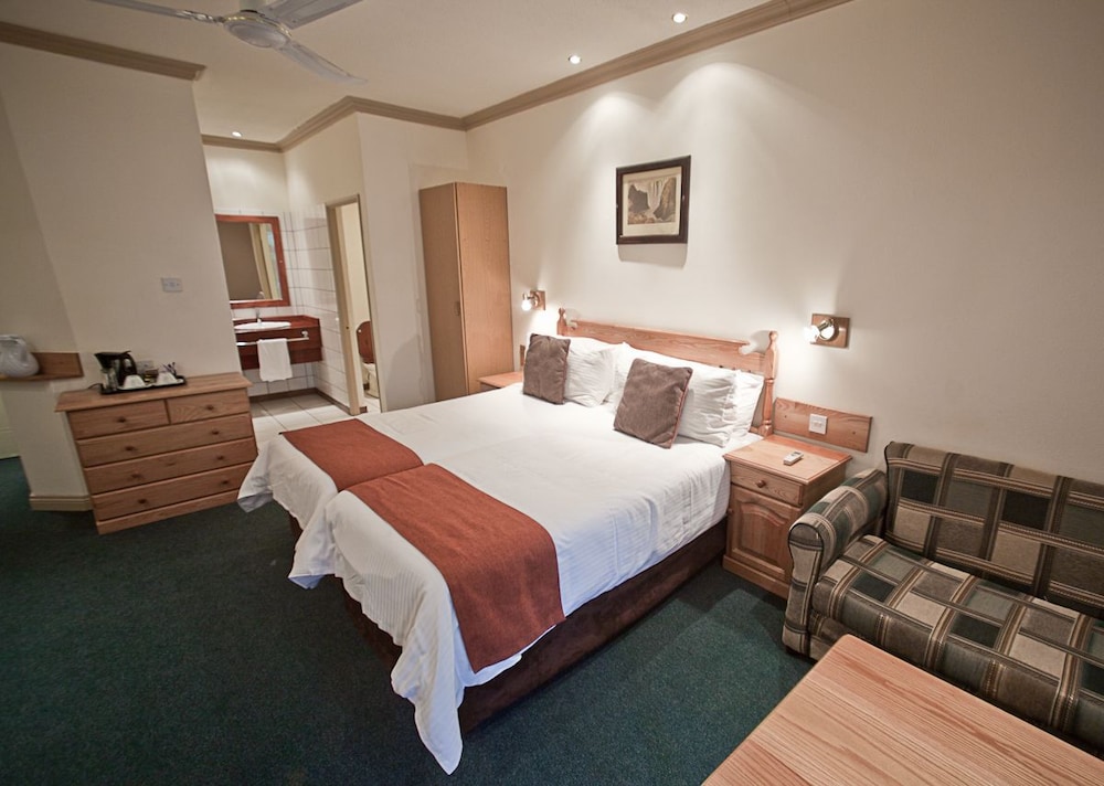 Deluxe Twin Room photo 1