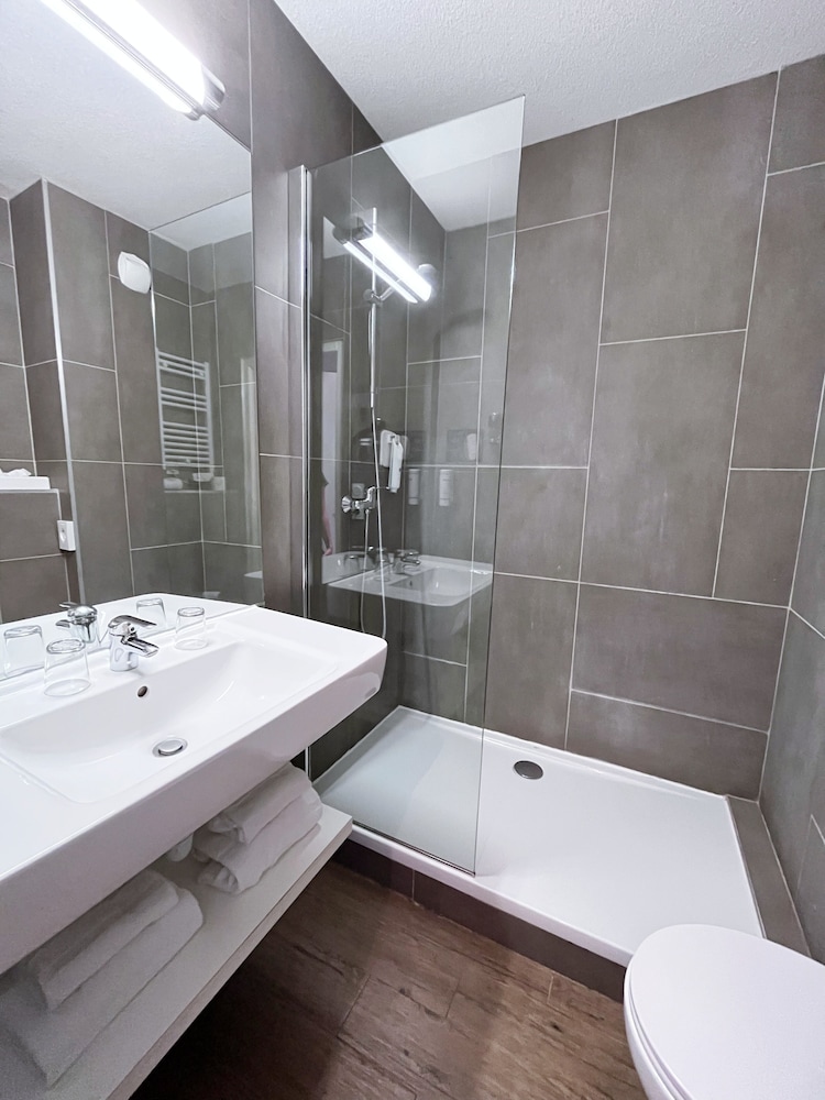Double Room, Golf View - Photo 4