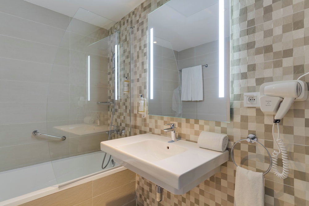 Family Suite, 2 Bedrooms (Premium) - Photo 7
